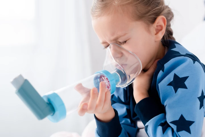 A new study has found a link between infant food allergies and asthma in later childhood