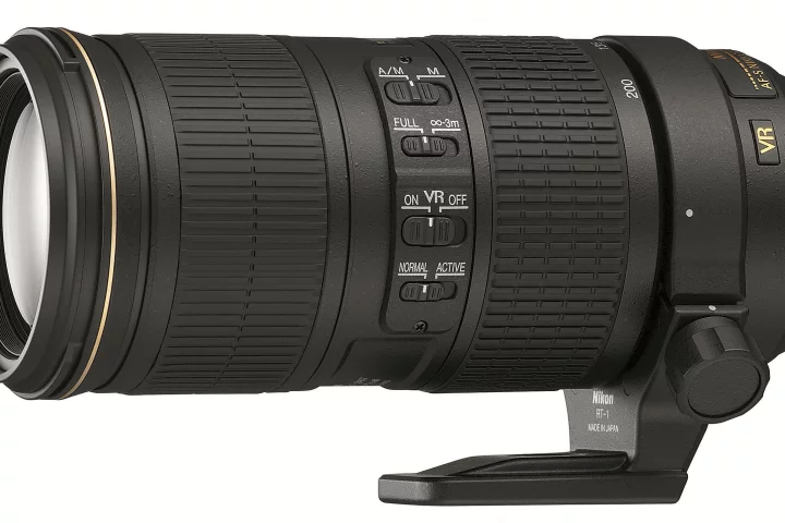 The Nikon 70-200mm f/4G ED VR boasts a constant f/4 aperture and promises up to five stops of image stabilization