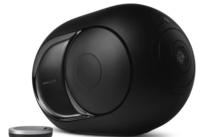 The Devialet Phantom I supports wireless music playback over Bluetooth, Airplay 2 and Spotify Connect, or can be cabled to an audio source via analog/digital connections, Ethernet or a to RCA ports sing a new accessory called the Arch