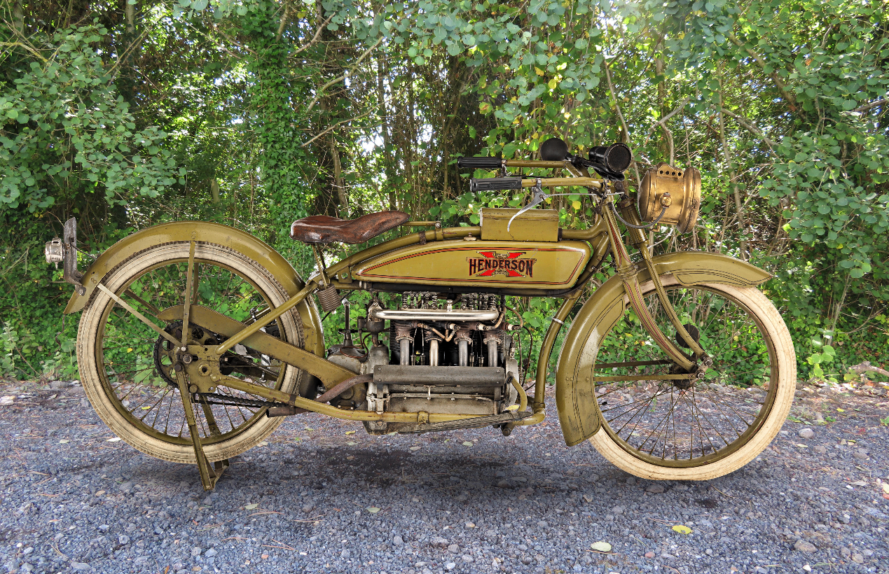 Considering that the record price for a Henderson Four is $539,000, and they regularly sell for more than $100,000, the sale of this 1919 model for $63,525 (£48,300) was an excellent buy. Auction Description