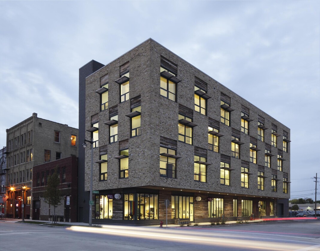 Clock Shadow Building, Milwaukee byContinuum Architects + Planners (Photo: Tricia Shay)