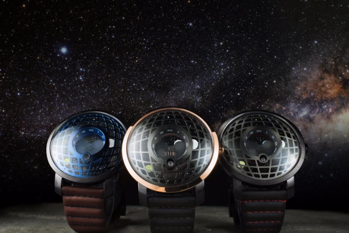 The Trappist-1 Moonphase was inspired by the Trappist-1 exoplanetary system
