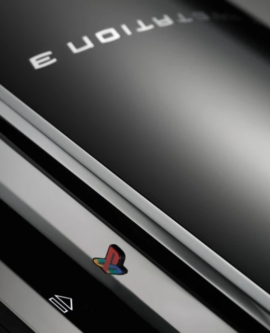 The 160GB PS3 has an RRP of €449 in Europe and US$499 in the US, and features Playstation Network content, a Blu-ray Disc player, DUALSHOCK3 wireless controllers, video chat and online play.