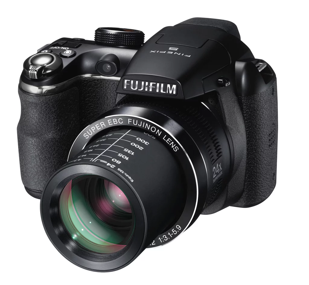 The Fujifilm FinePix S4200 with lens open