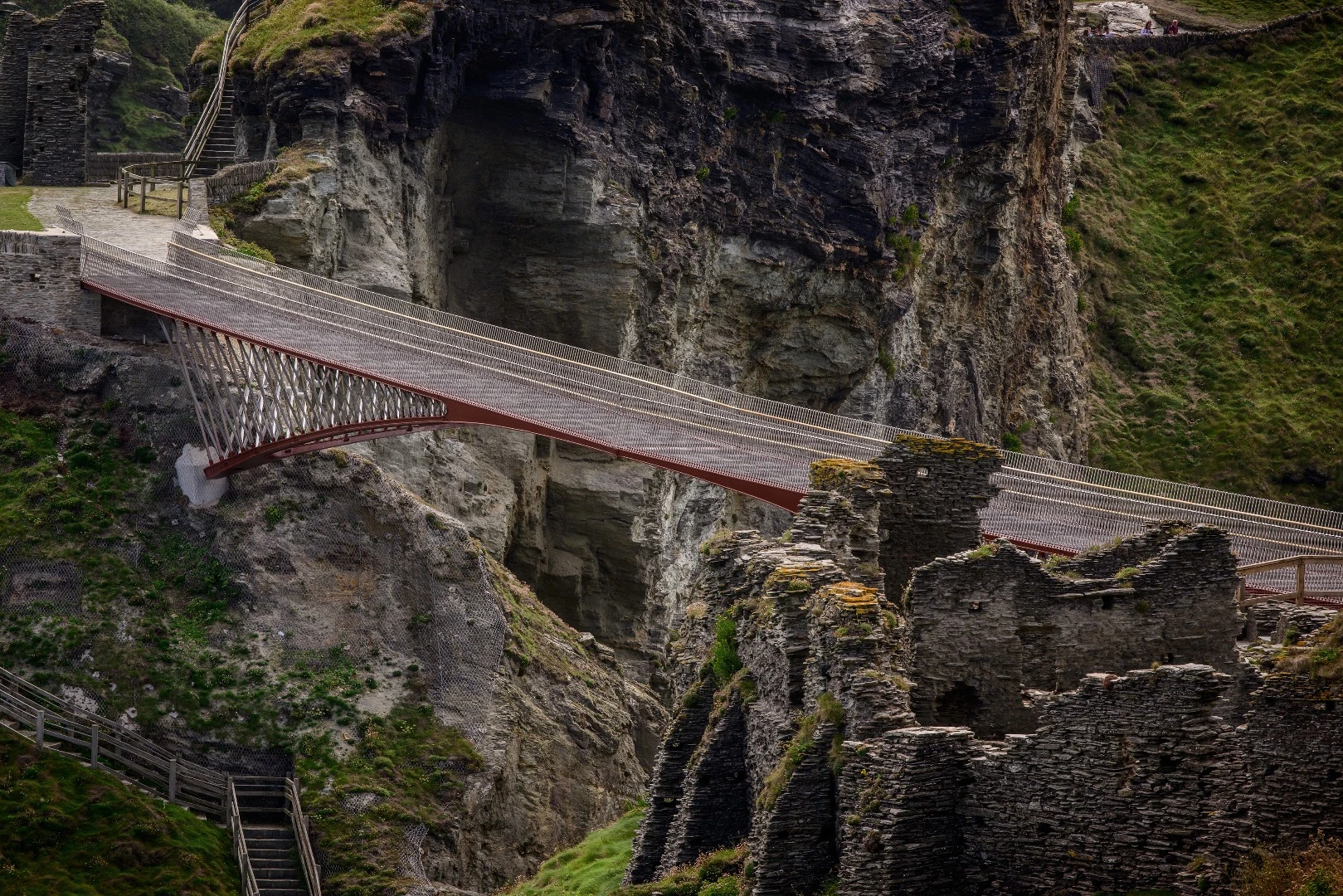 The bridge's graceful appearance belies its complexity