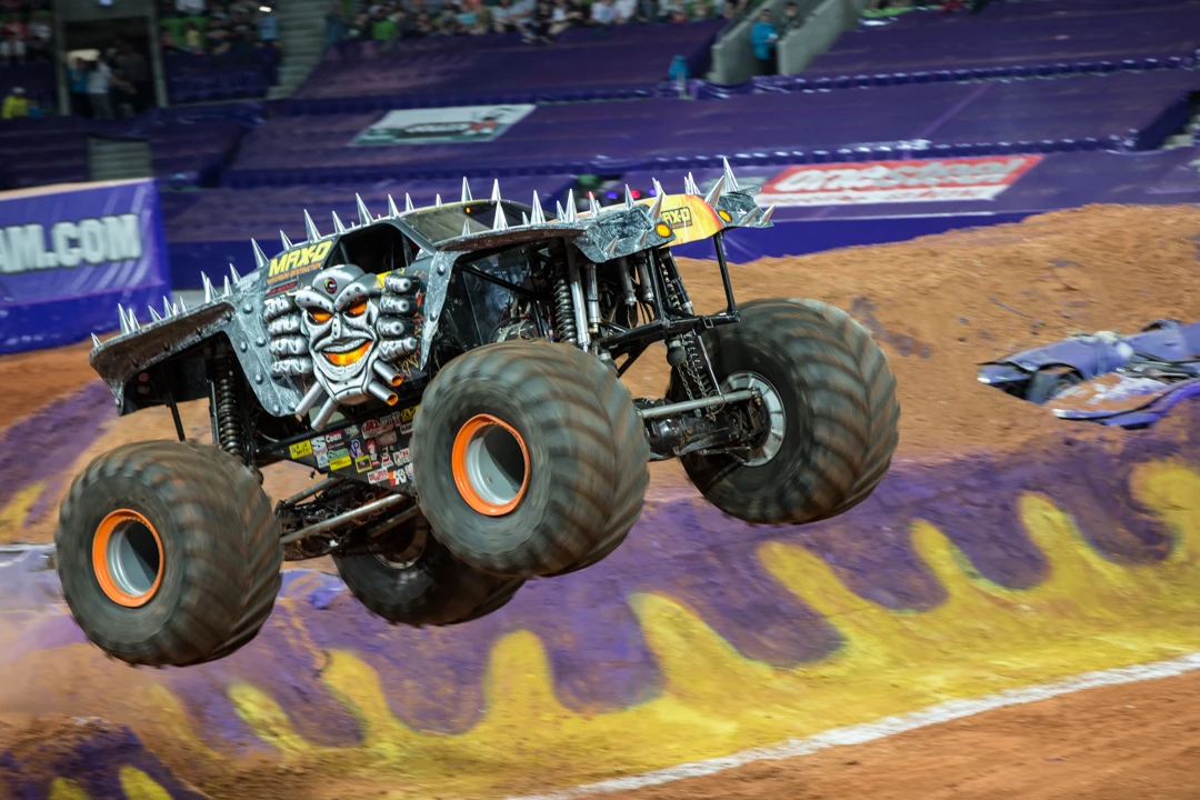 We asked Monster Jam drivers Colt Stephens, Charlie Paukin and Tom Meentz to talk us through the unique experience of driving a 10,000 pound, 1500 horsepower monster truck (Photo: Noel McKeegan/Gizmag.com)