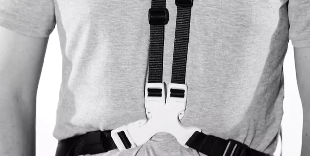 Instead of dropping off your shoulders, the Coxa Carry straps run down your chest