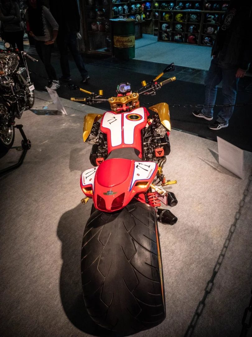 That's a 360-section rear tire right there, and can you pick the bike that tail section has been pinched from?