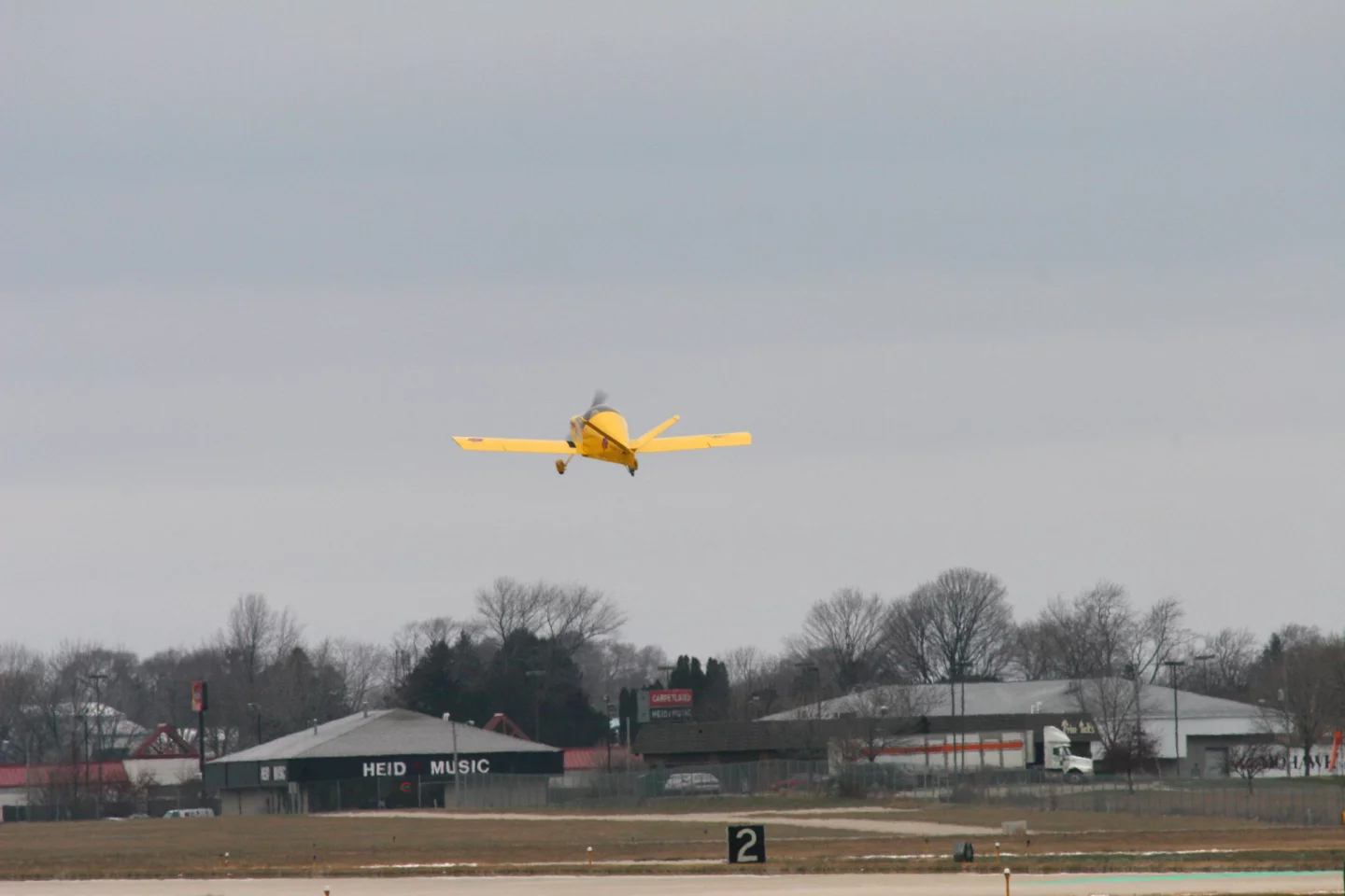 N270DC climbs out of ground effectwith John Monnett at the controls