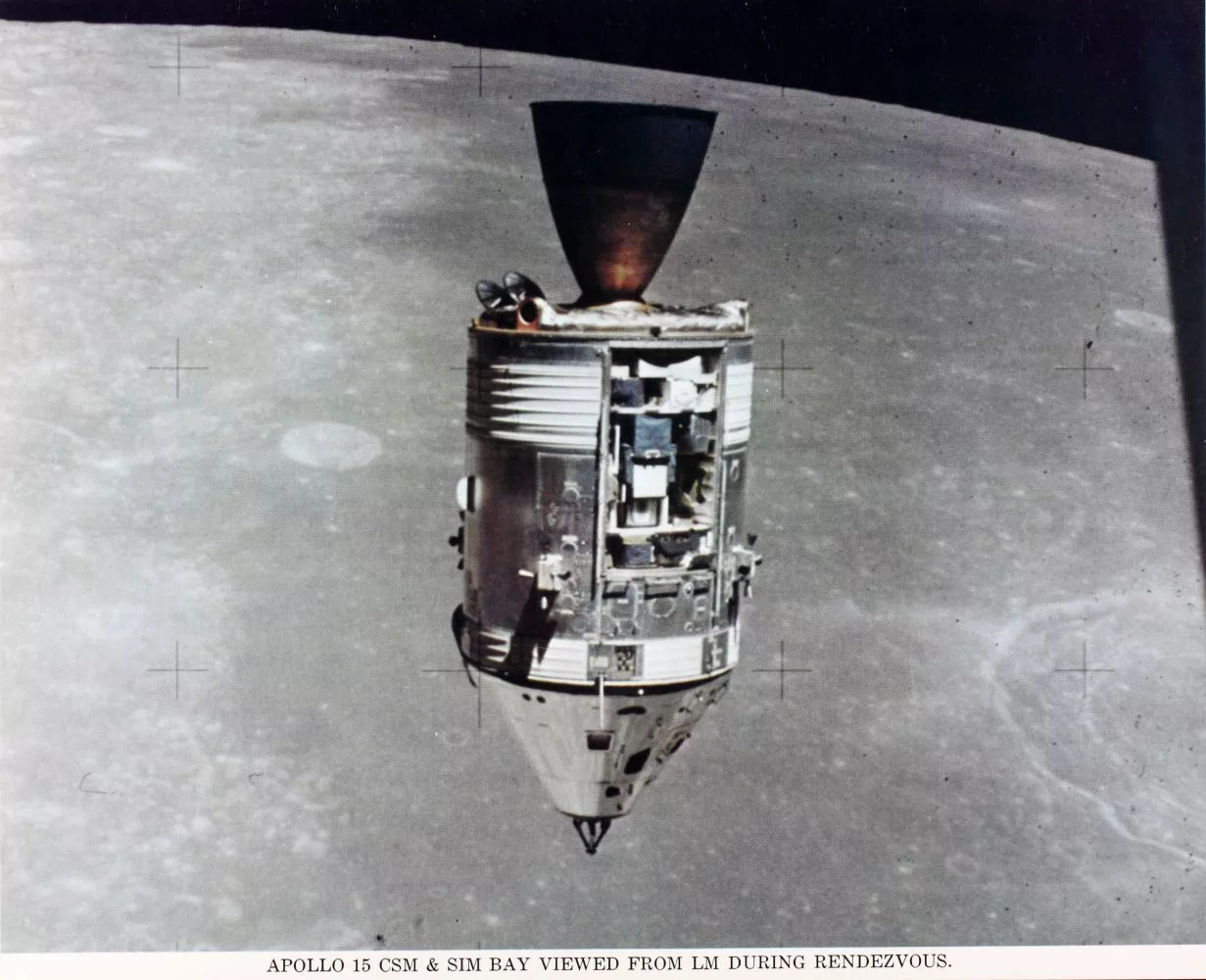 Endeavour showing the instrument bay