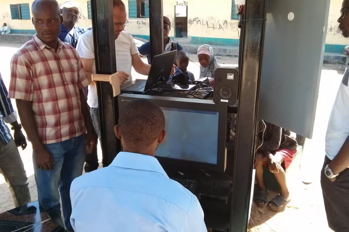 The first Hello Hub has been installed in Suleja, Nigeria (Photo: Tom Saater)