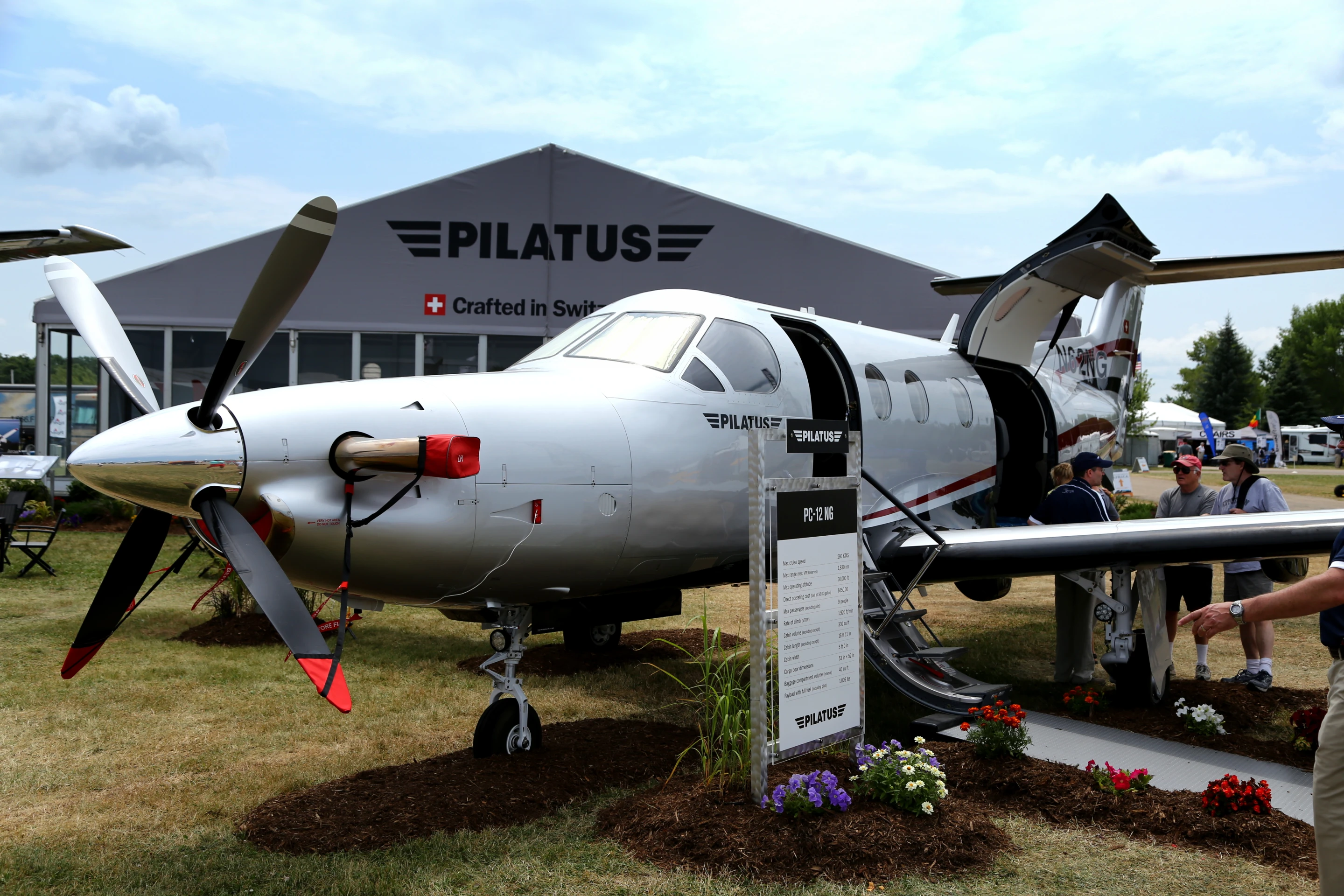 Pilatus PC-12 NG corporate jet (Photo: Angus MacKenzie/Gizmag.com)