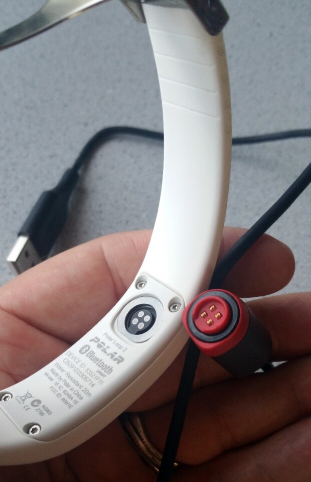The Polar Loop 2 includes a USB sync/charge cable with a proprietary connection