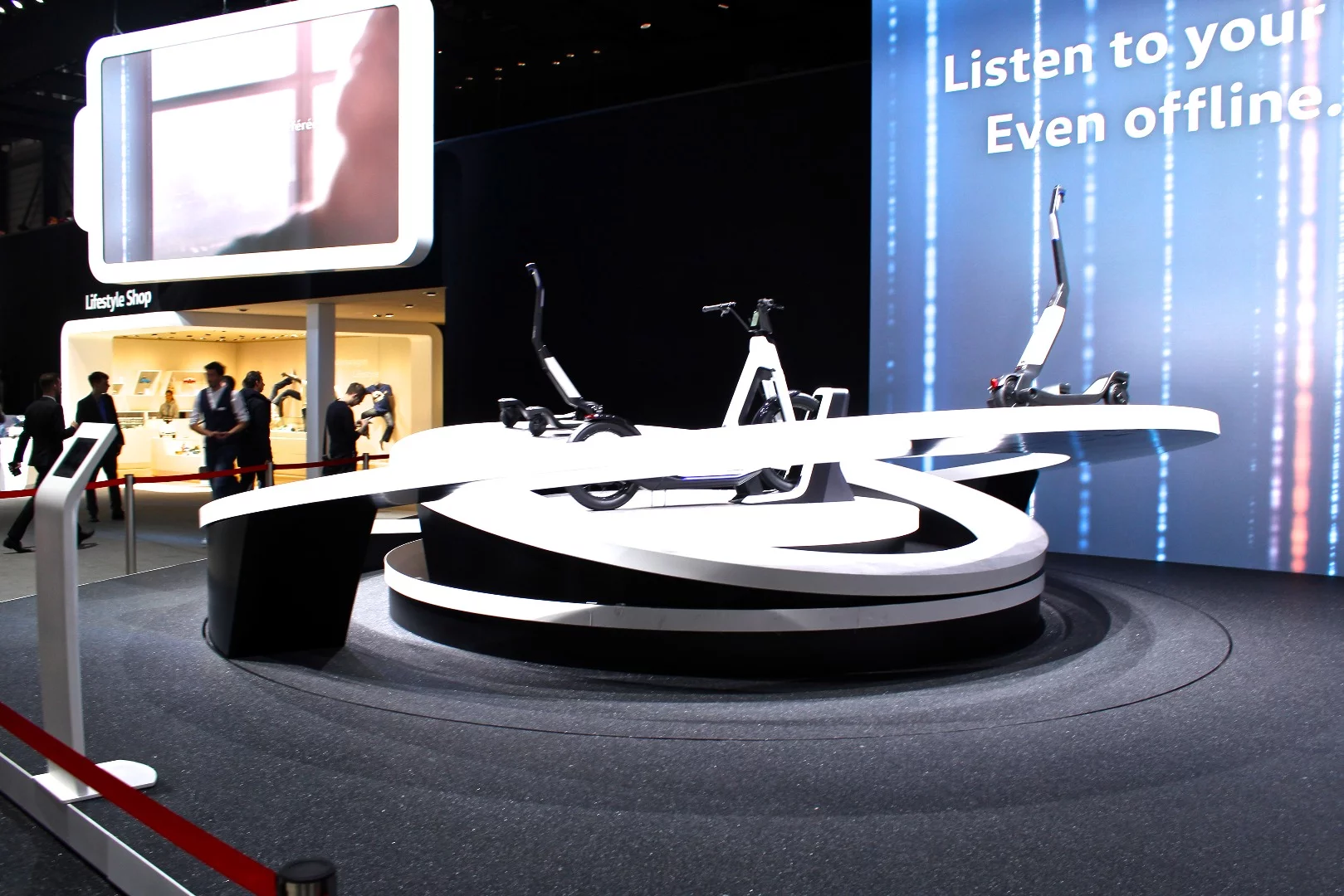 Volkswagen highlights urban transporters in Geneva