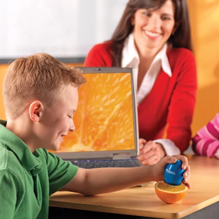 The Zoomy Handheld Digital Microscope