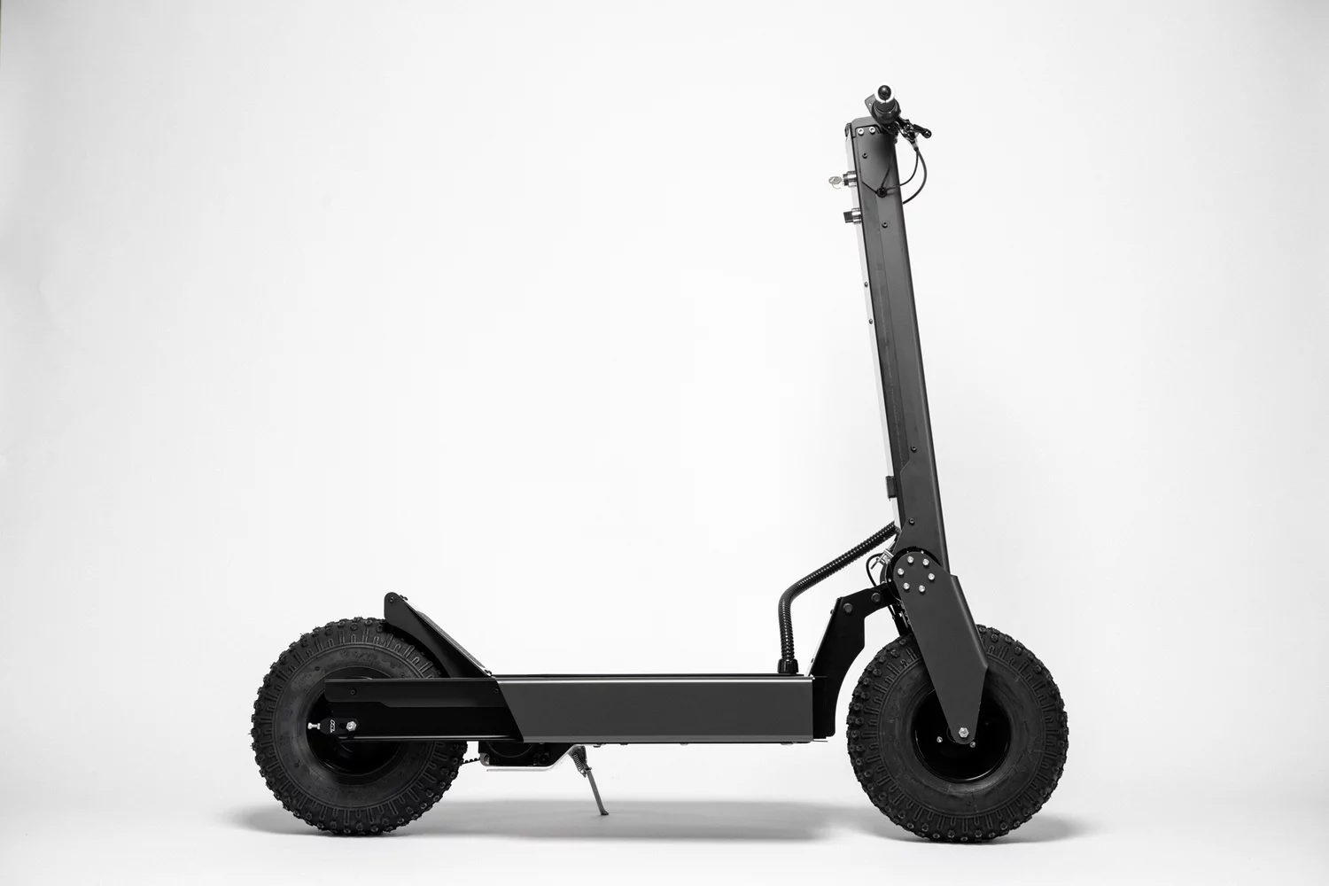 The B14 Adventure supports riders up to 280 lb (127 kg)