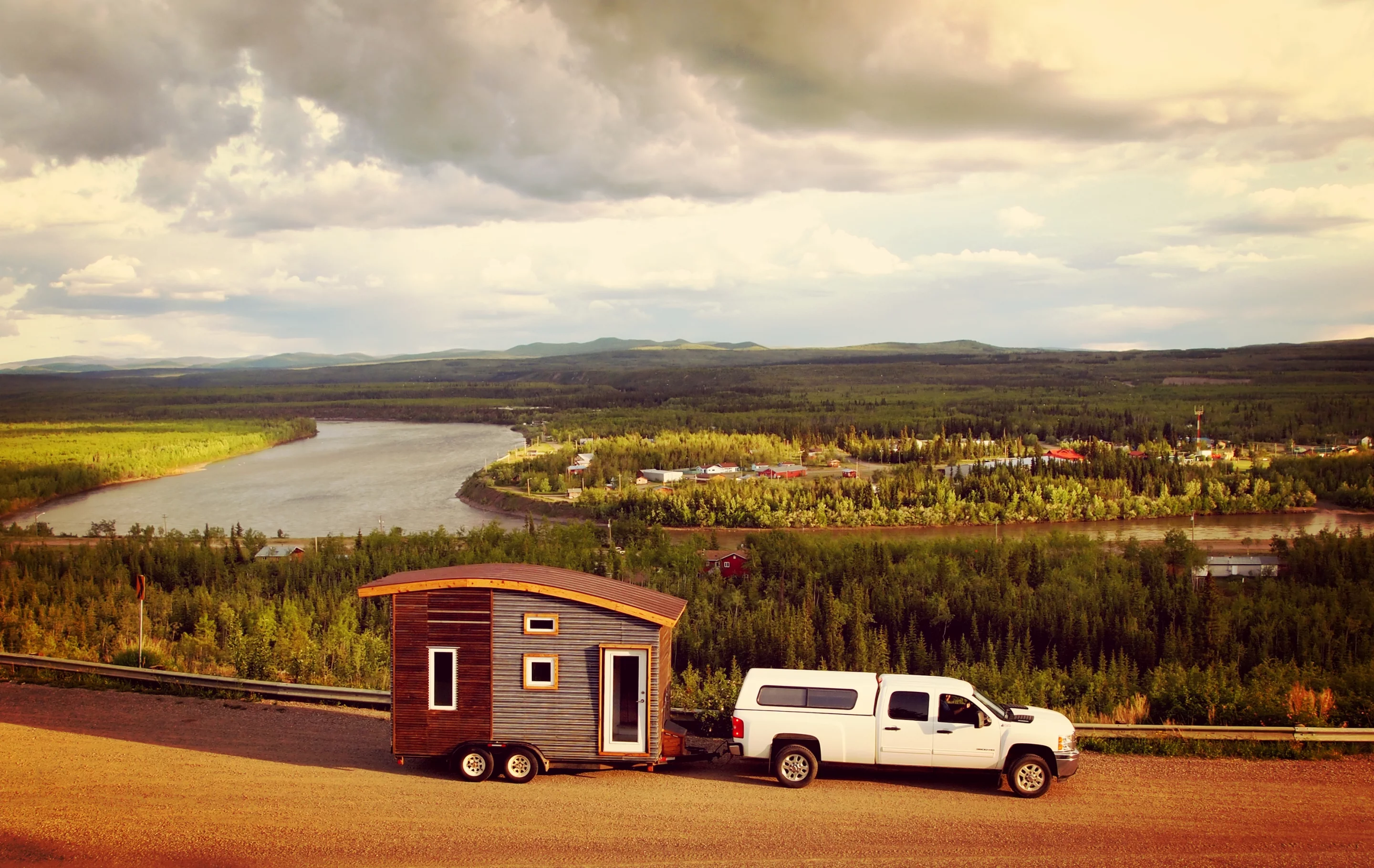 Though Version.3 requires a grid-based electricity hookup to run the heating, Herbert told Gizmag that the next iteration of the home would run off-grid (Photo: Laird Herbert)