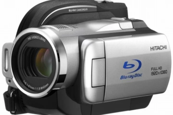 Hitachi's DZ-BD10H Blu-ray camcorder