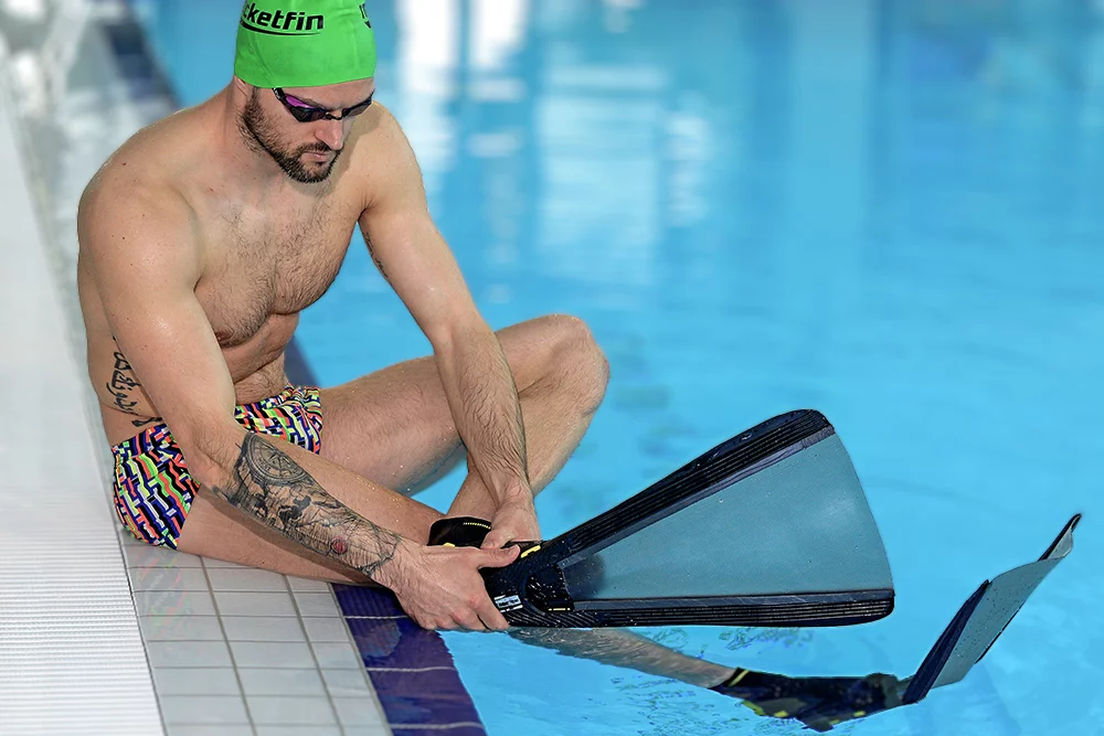 Folding Fins are presently on Kickstarter