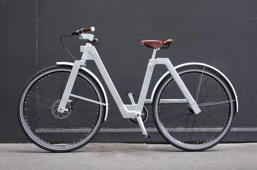 There won't be any mistaking the M Bike for something else