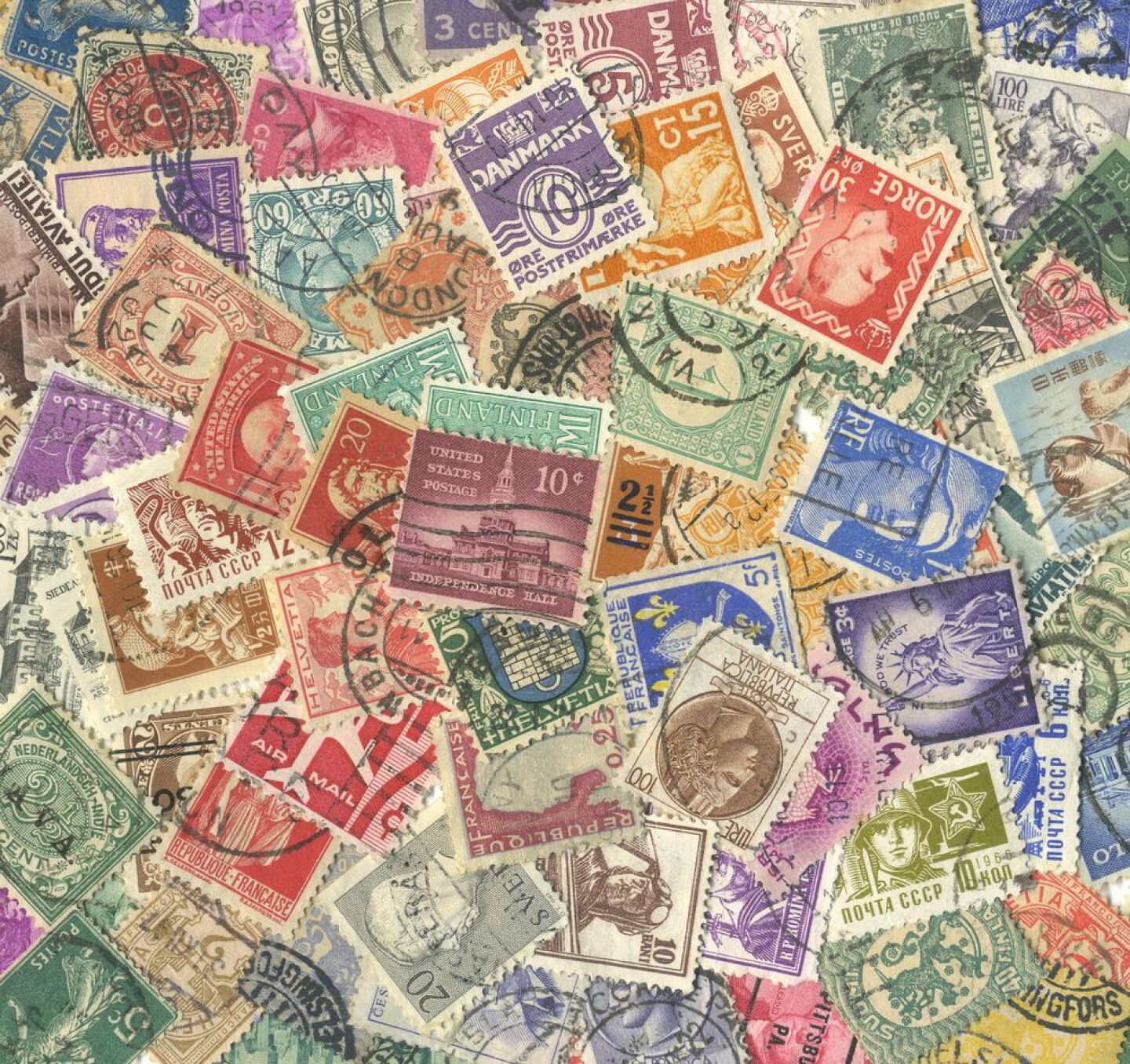 New technique identifies counterfeit collectible stamps