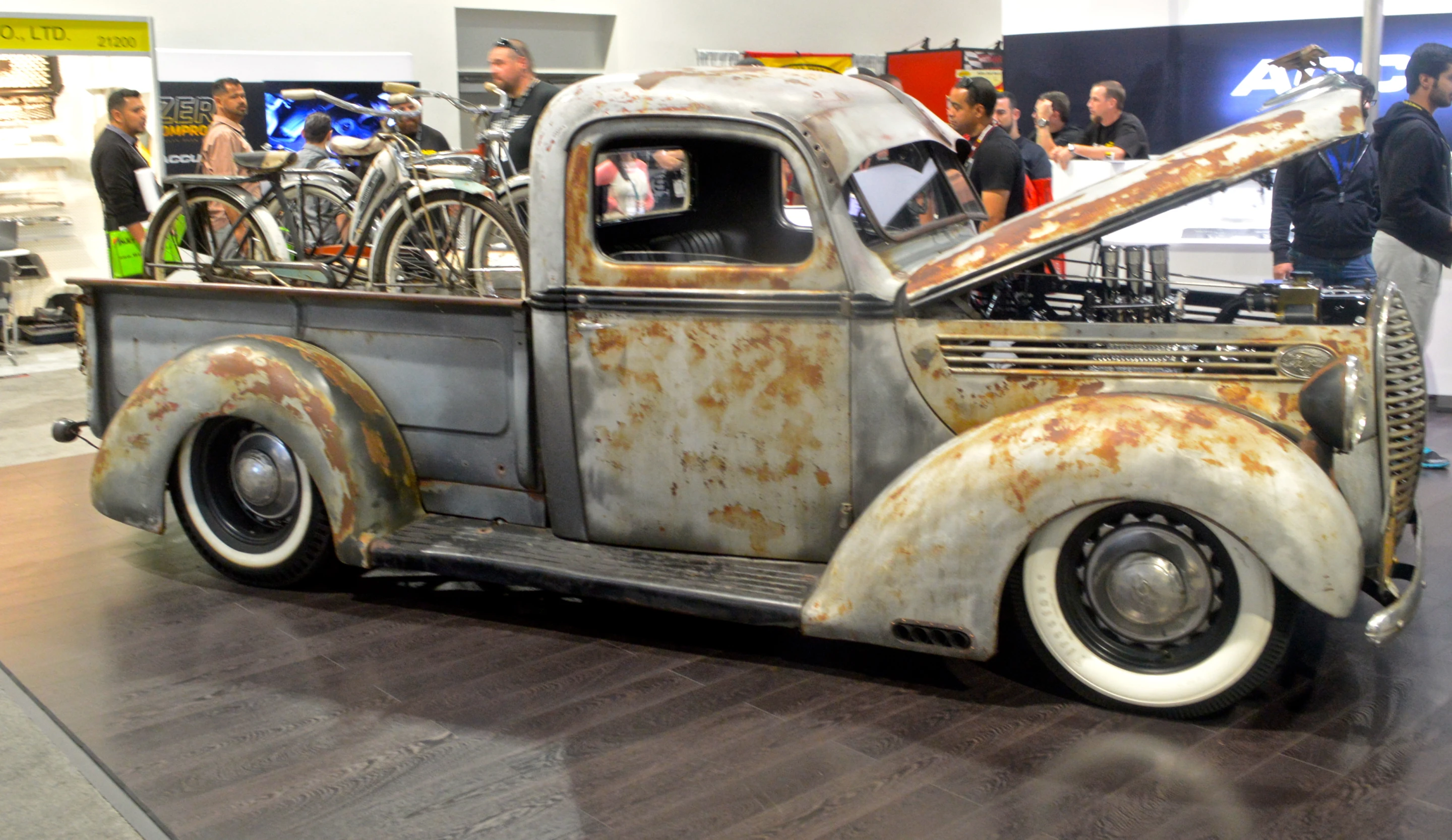 In a show full of shiny, new cars, a rusty, beat-up truck really stands out (Photo: C.C. Weiss/Gizmag)