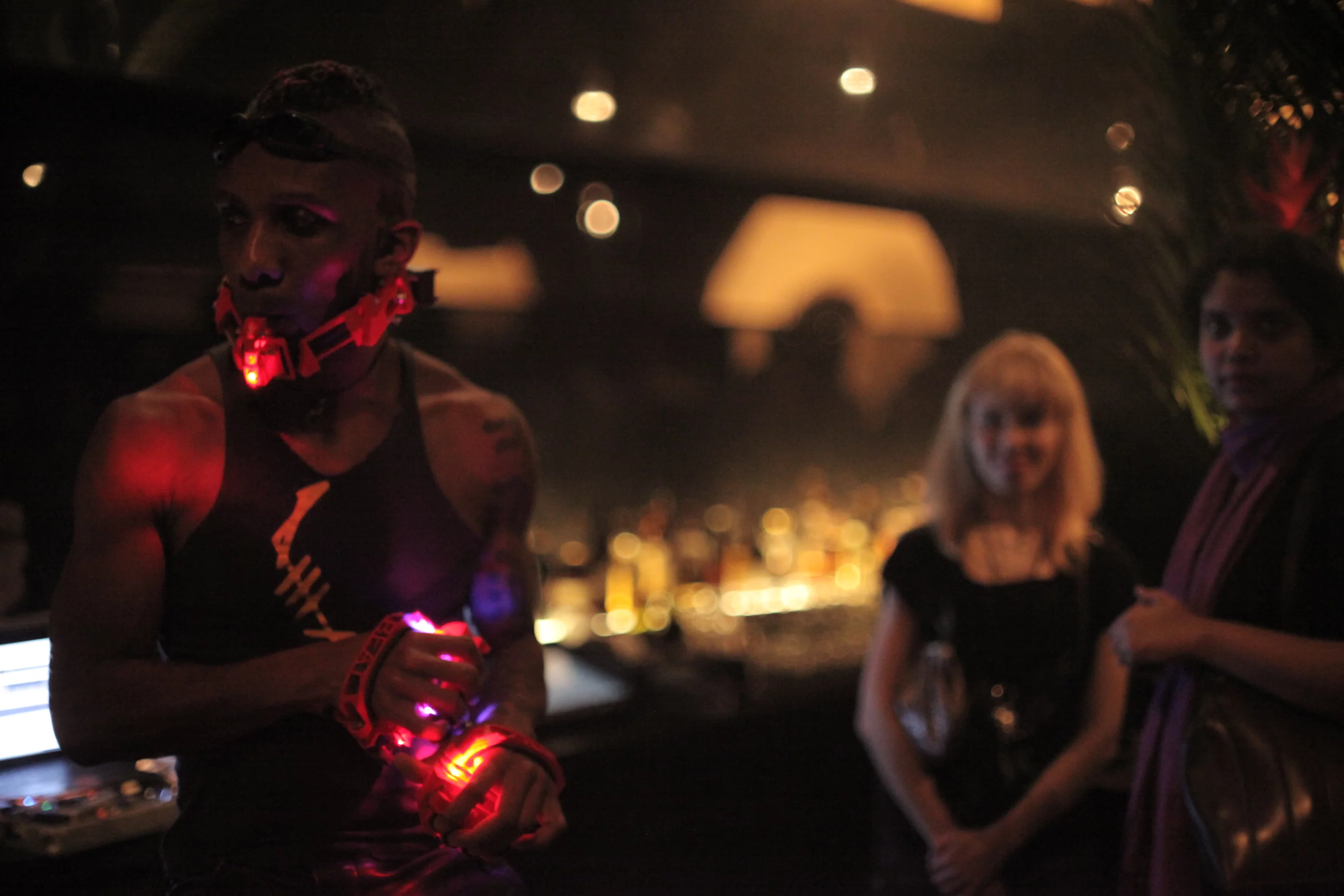 Onyx Ashanti creating some improvised digital music using the Beatjazz system