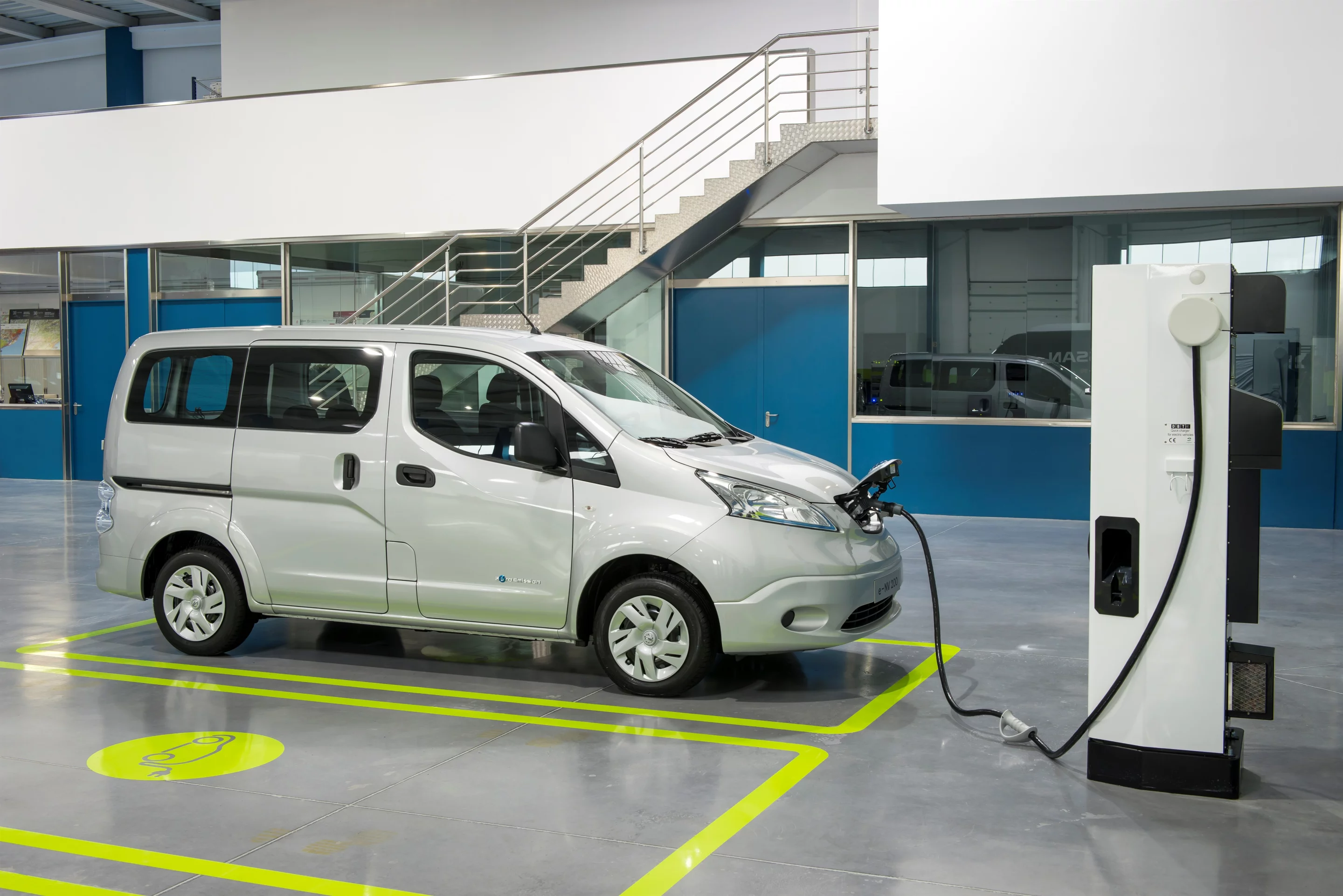 Nissan's e-NV200 can be charged to 80 percent capacity in under 30 minutes