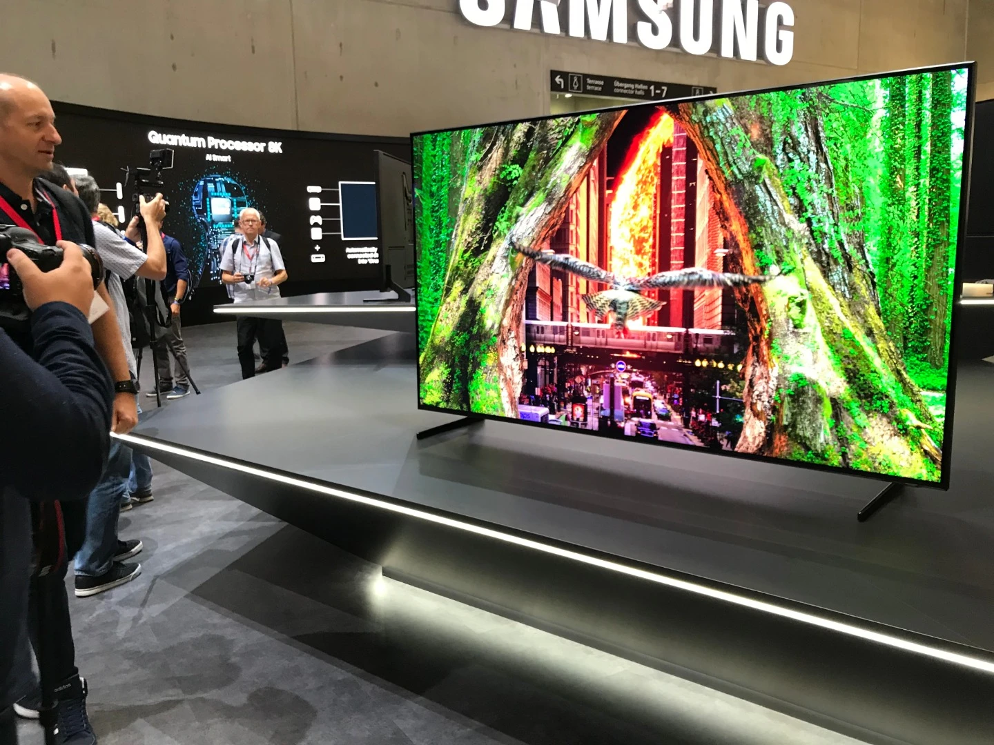 Samsung's new 8K QLED TVs will be available from September