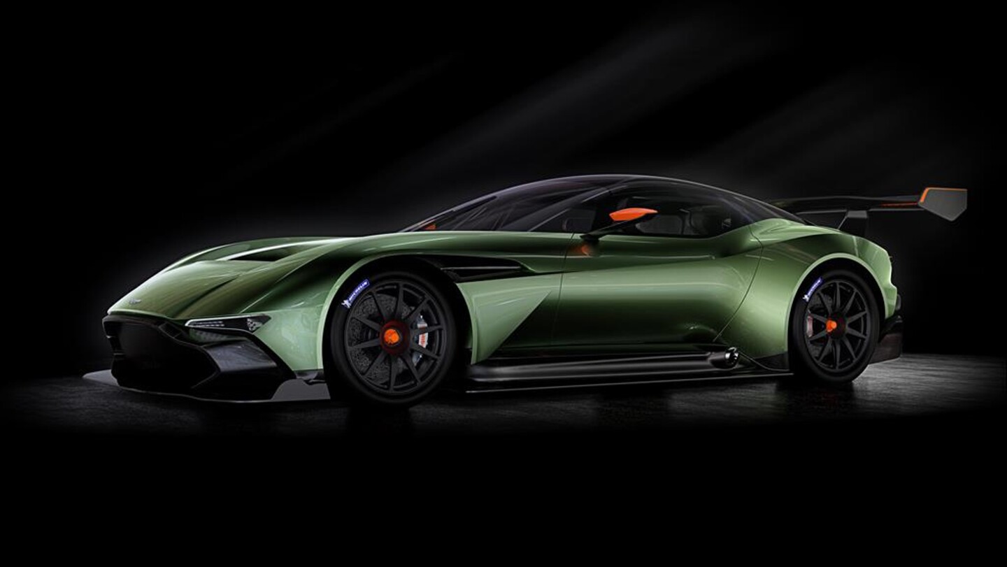 Aston Martin Takes Wraps Off The Vulcan