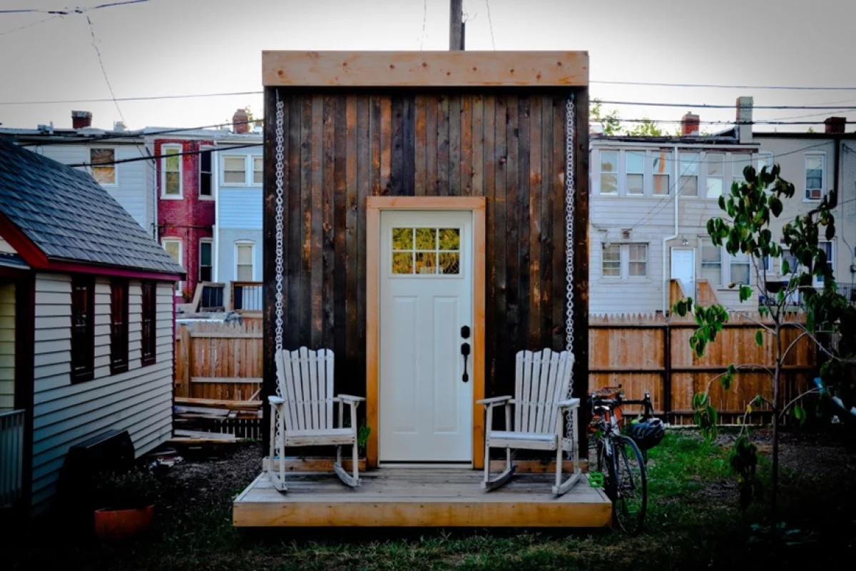 The Matchbox is an off-grid and sustainable tiny house
