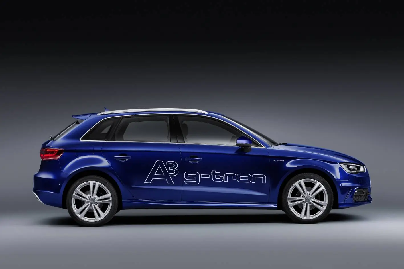 Powered by Audi’s CO2-neutral "e-gas," the g-tron sportback will incorporate CNG (compressed natural gas) as its primary motivational option