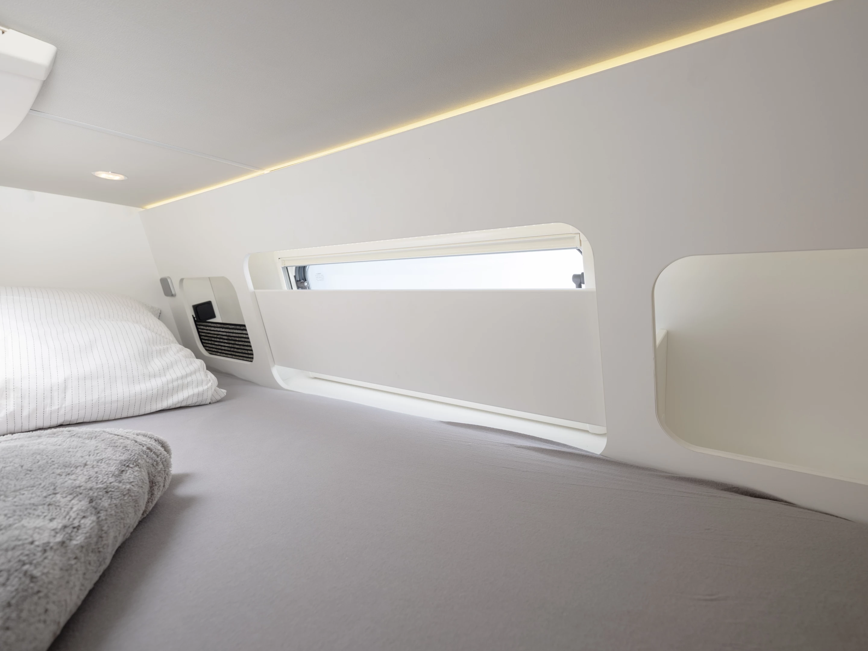 A look at the MEG Outlaw bed