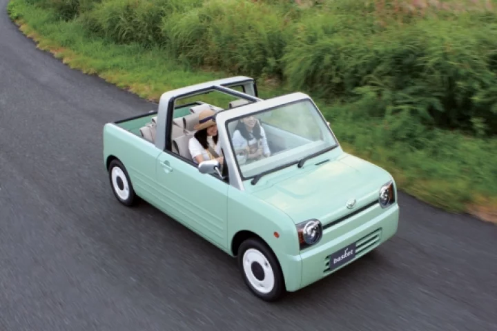 The basket - a tiny take on a kind of pick-up truck crossed with a roadster