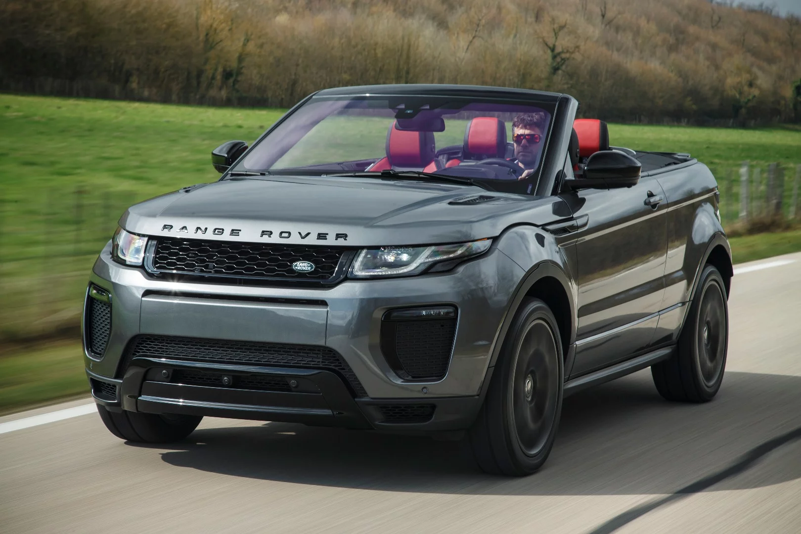 The Evoque Convertible comes in multiple interior and exterior color combinations