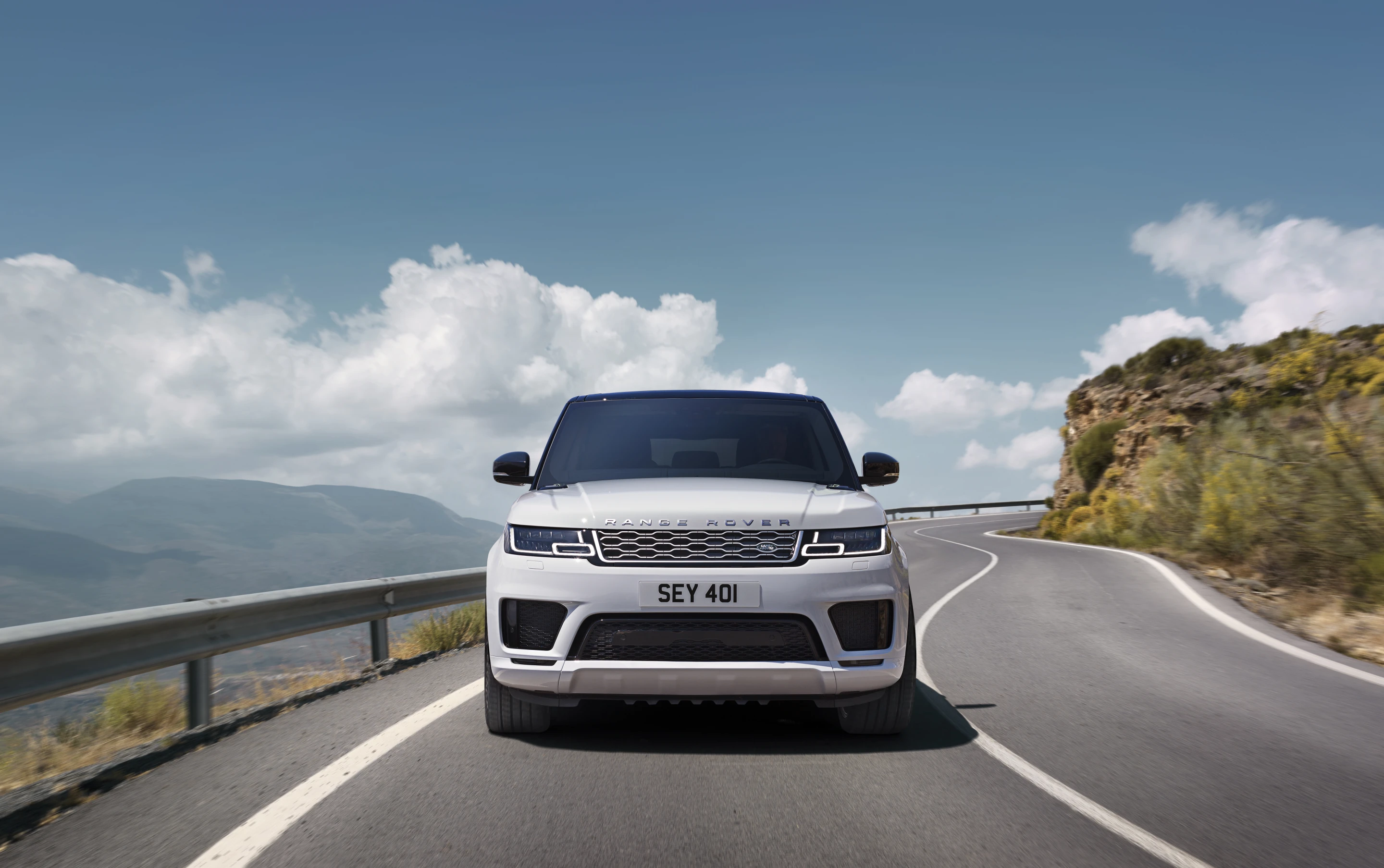 The new Range Rover Sport PHEV operates in the same way as most other plug-in hybrids, with a small battery and petrol engine