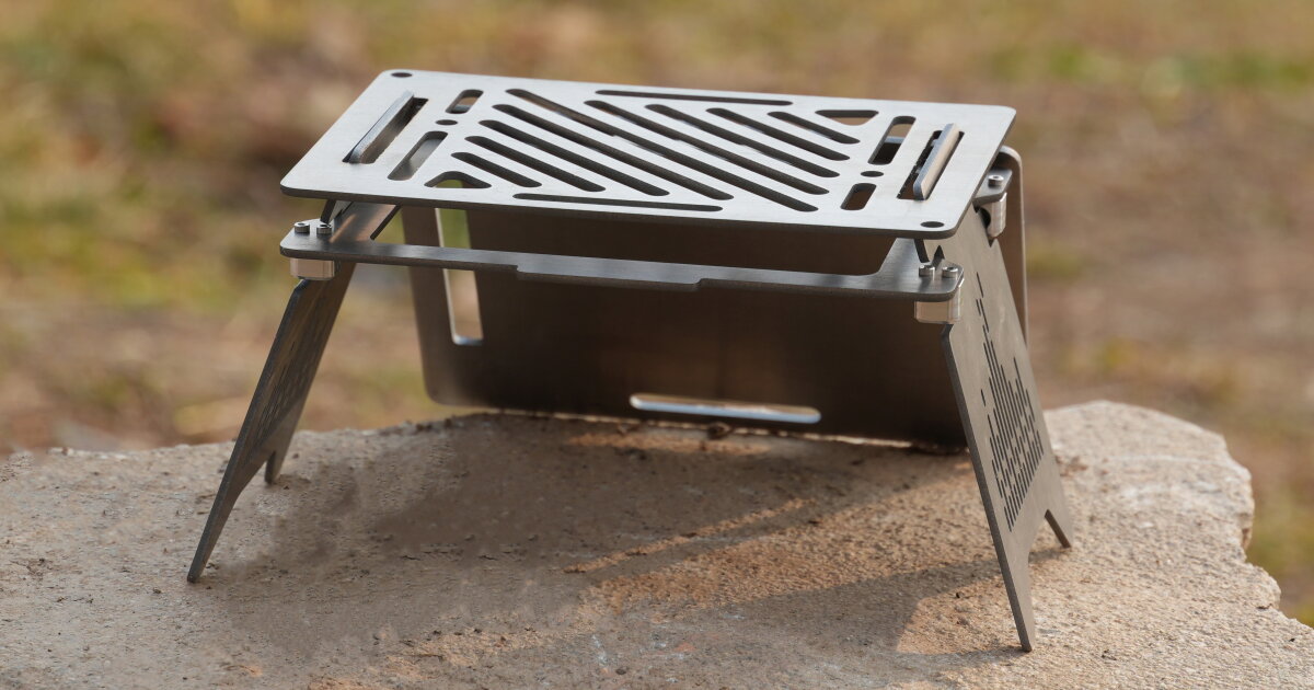 TITECOUGO Titanium Camping Grill - 9.4x4.7 Inch Honeycomb Fire Pit Grate For Backpacking