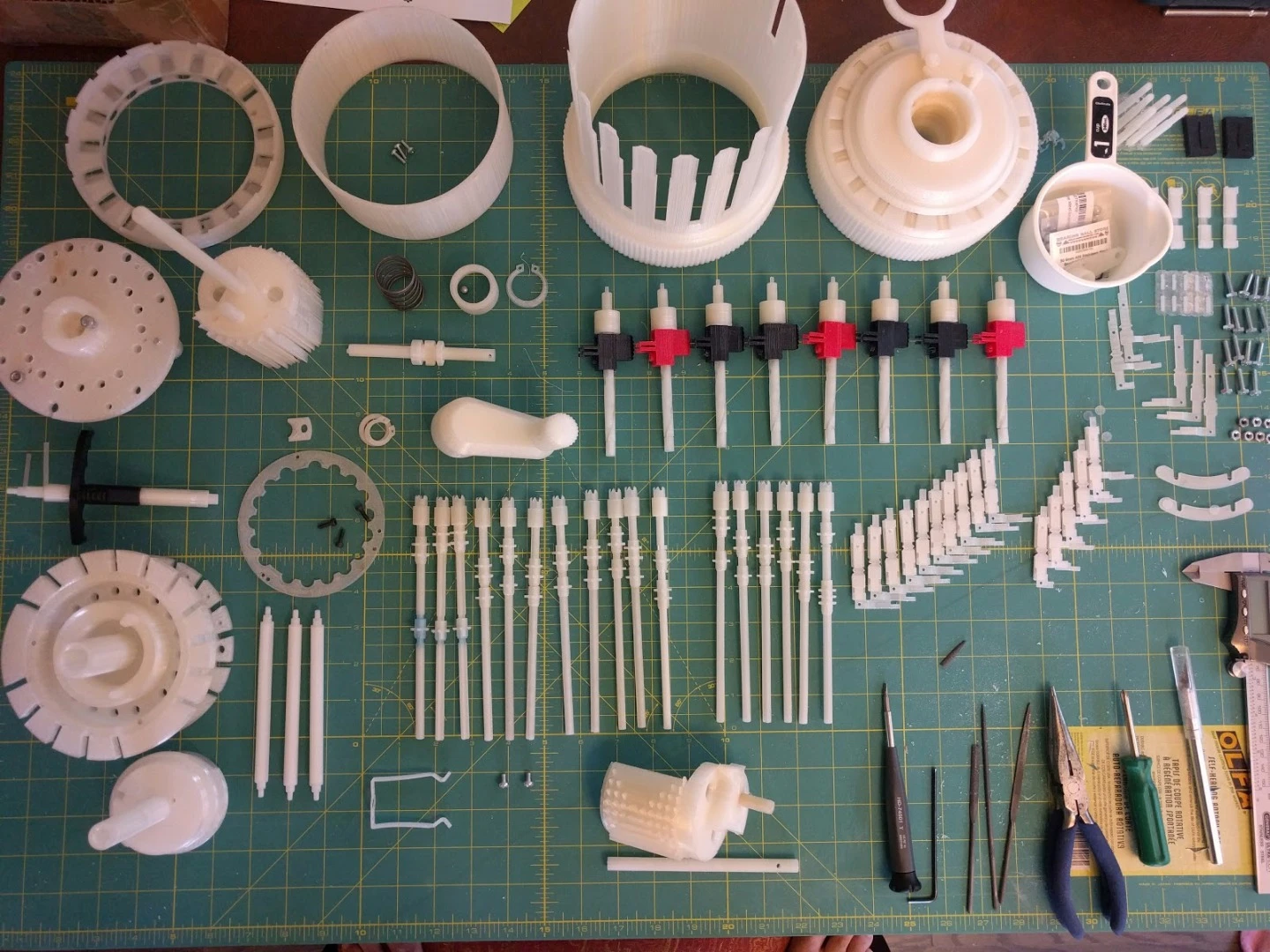 The 3D printed parts used in Marcus Wu's Curta replica