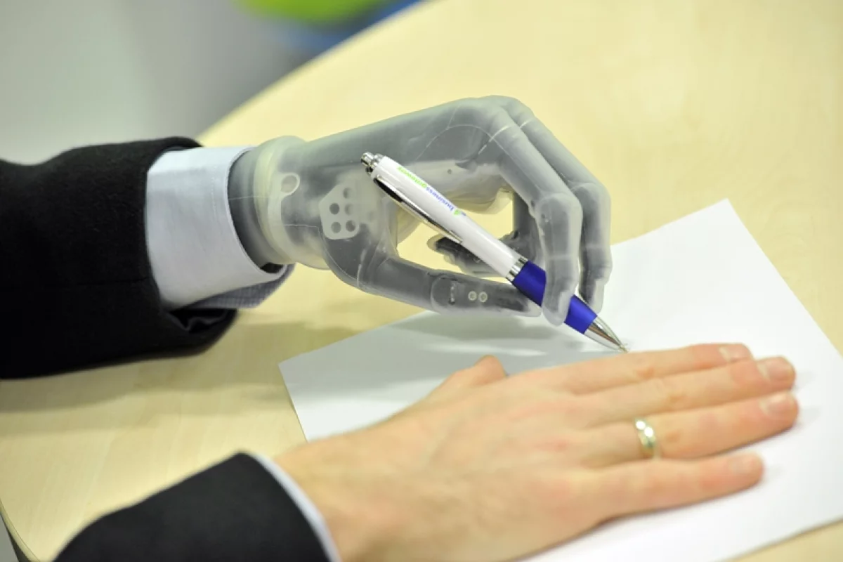 Touch Bionics has given its i-limb Ultra Revolution a number improvements to its grip functionality