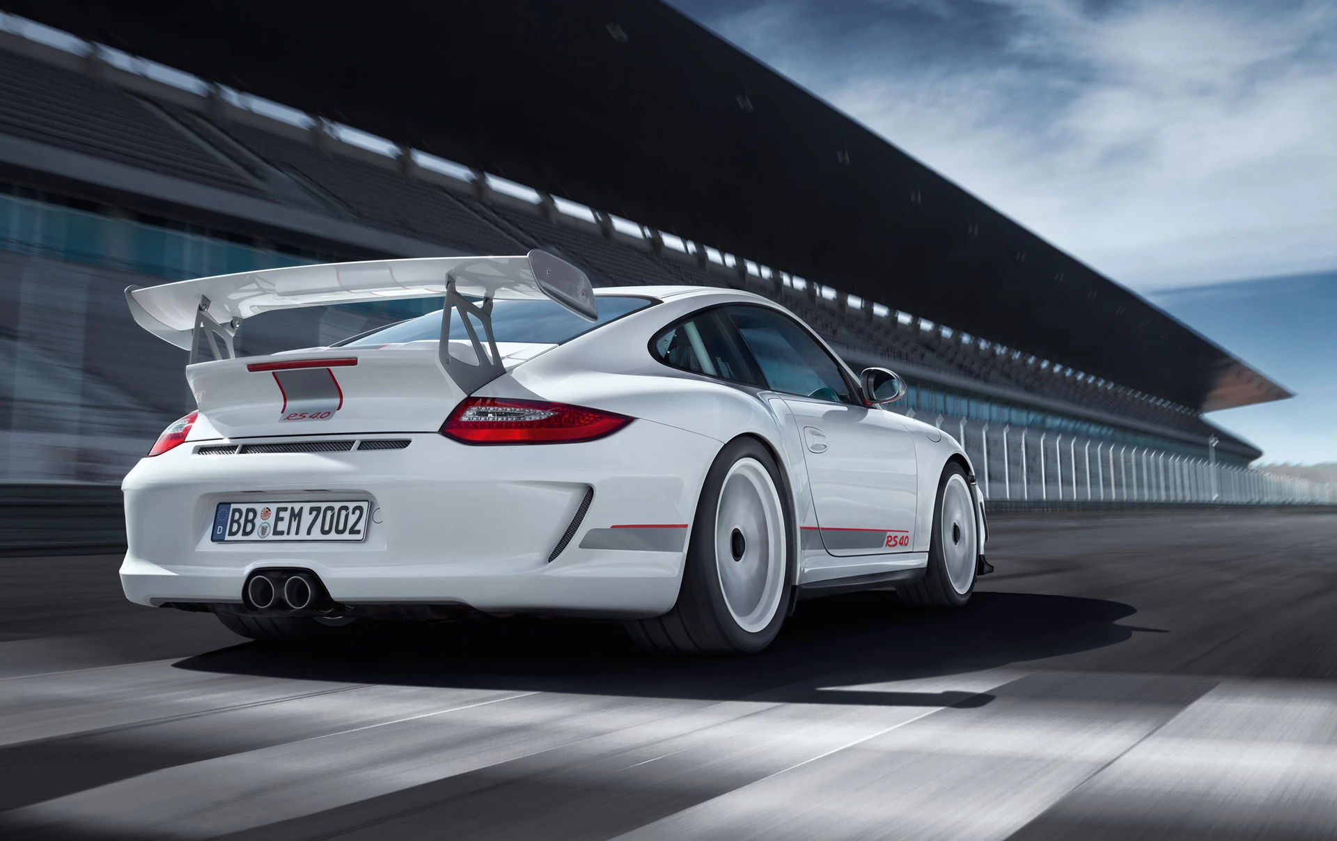 The 125 bhp per litre engine is pure RSR, right down to the titanium con-rods, with maxiumum power at 8,250 rpm and maximum torque of 460 Nm at 5,750 rpm.