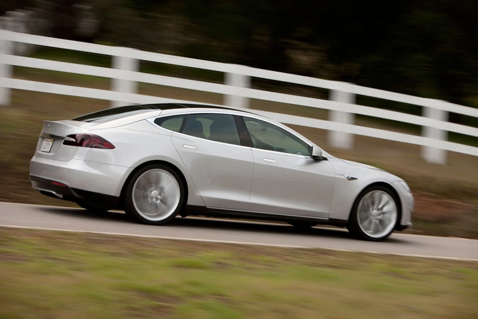 In Performance trim, the Model S hits 60 mph in just 4.4 seconds photo: Tesla Motors