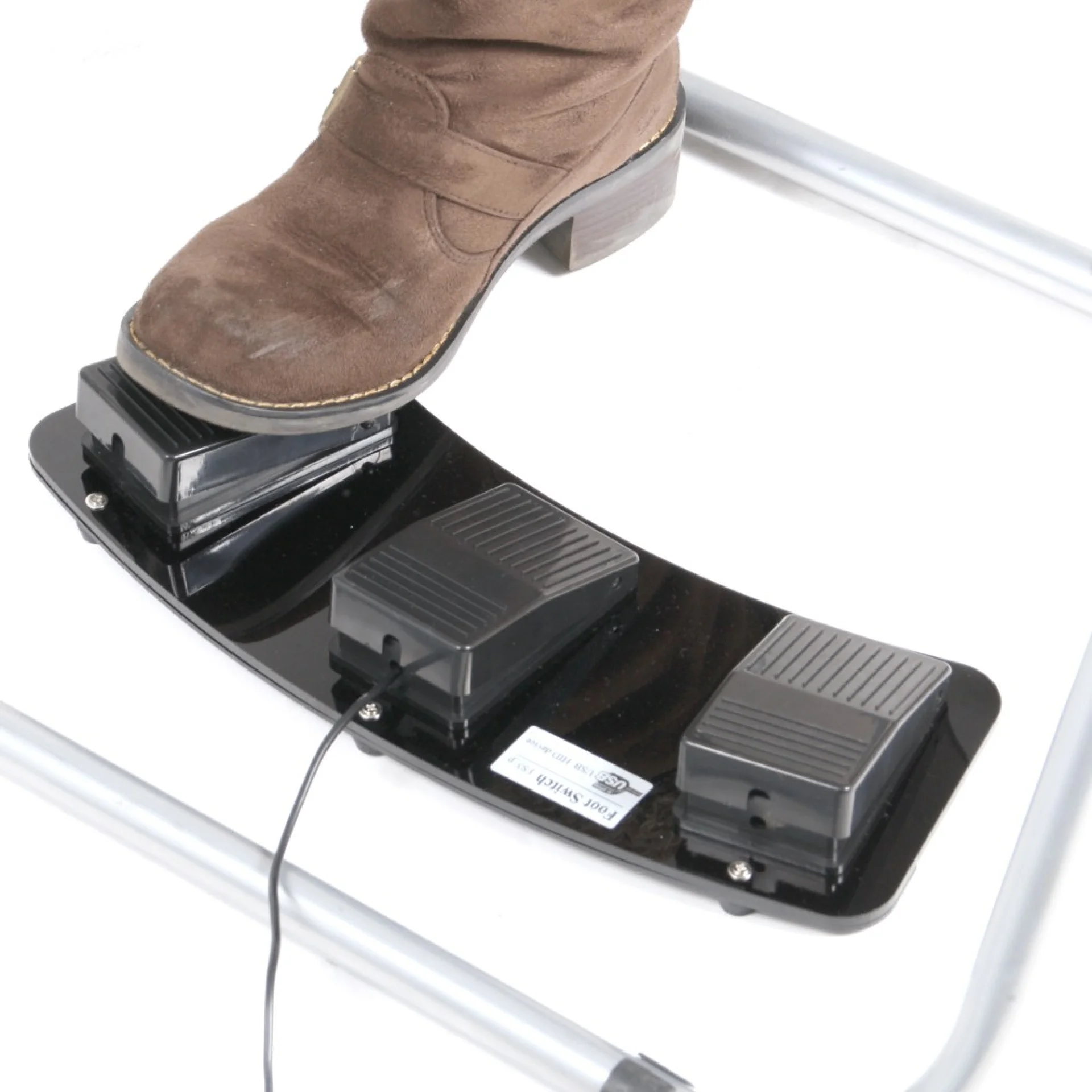 Thanko USB Foot Switch gives the boot to computer mice