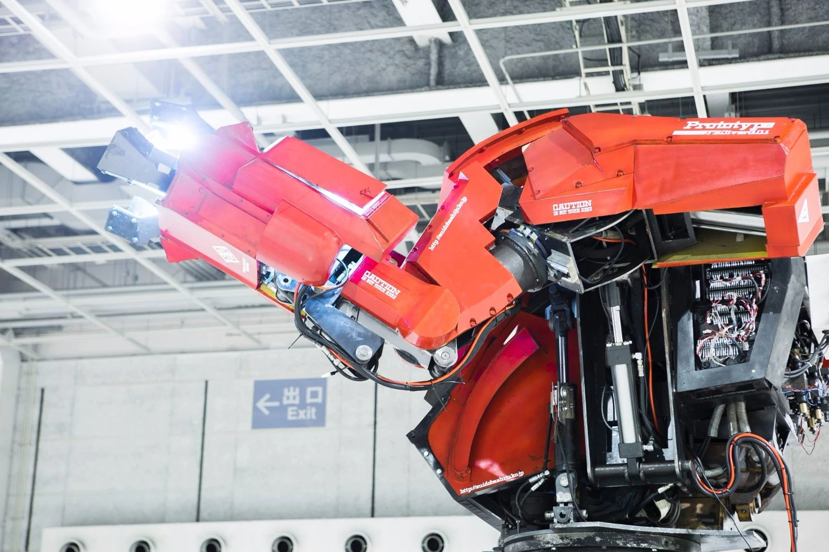 Suidobashi's Kuratas robot is fitted with twin Gatling BB cannons that can fire 6,000 BB pellets per minute