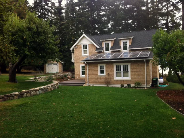 Old meets new: solar-powered prefab with 19th century stylings