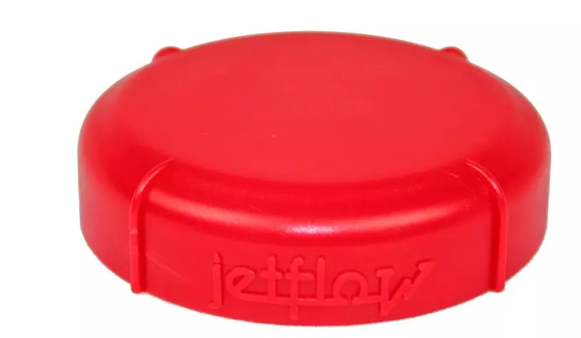 The Hornet kit includes a cap for the bottle