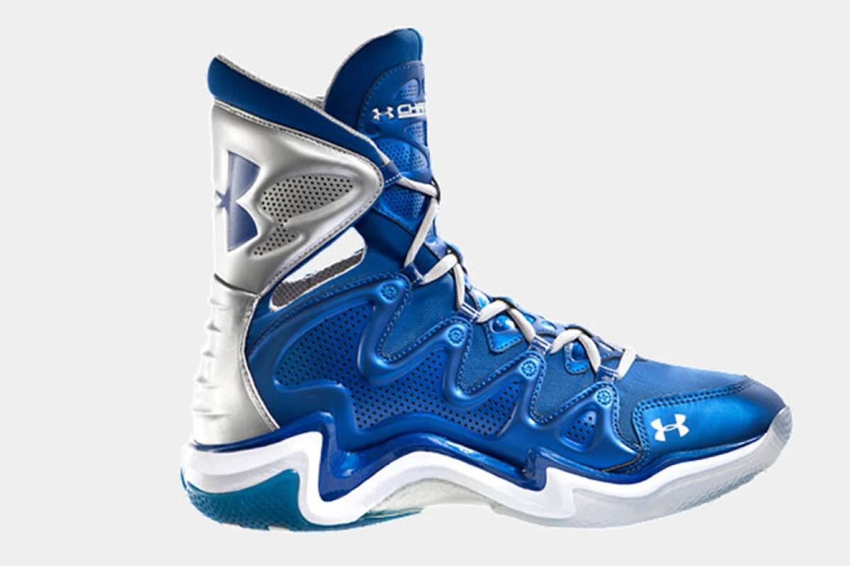 The UA Charge features articulating ankle support