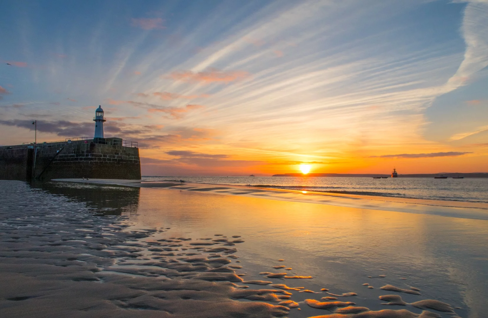 An example of the dynamic range which can be recovered from Canon Powershot G7X Mark II files in post-production