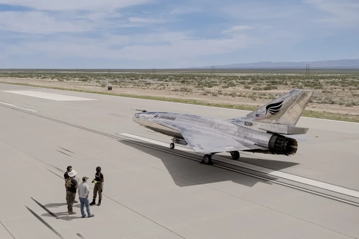 State Flight First crewed solid-state flight may electrify aviation