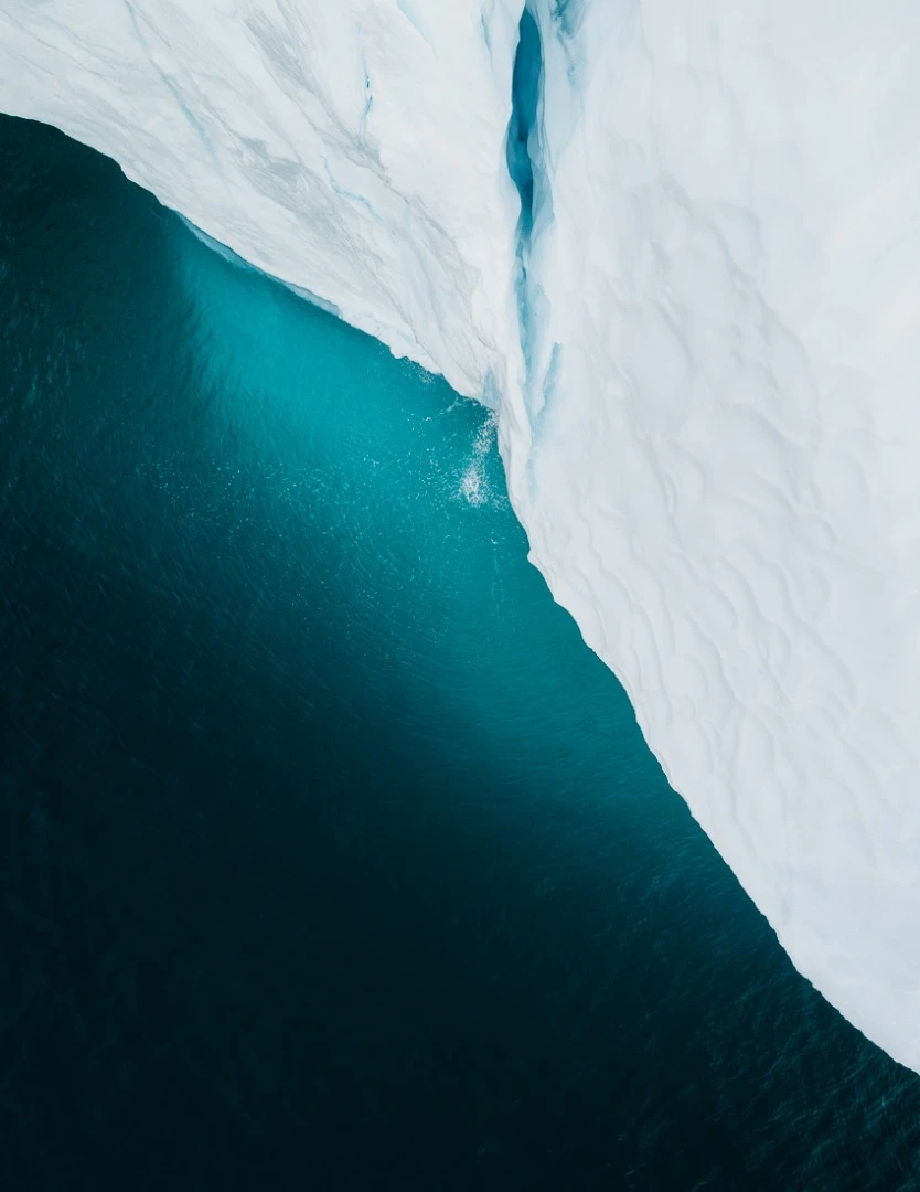 Hegen started his flights from the small town of Ilulissat in Greenland