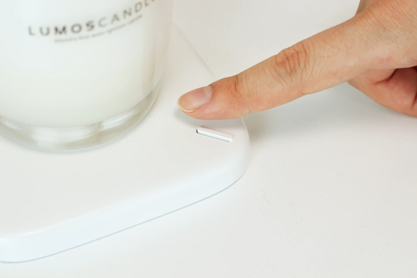 One USB-charge of the Lumos Candle's battery should reportedly be good for over four months of use, based on four candle-lightings per day